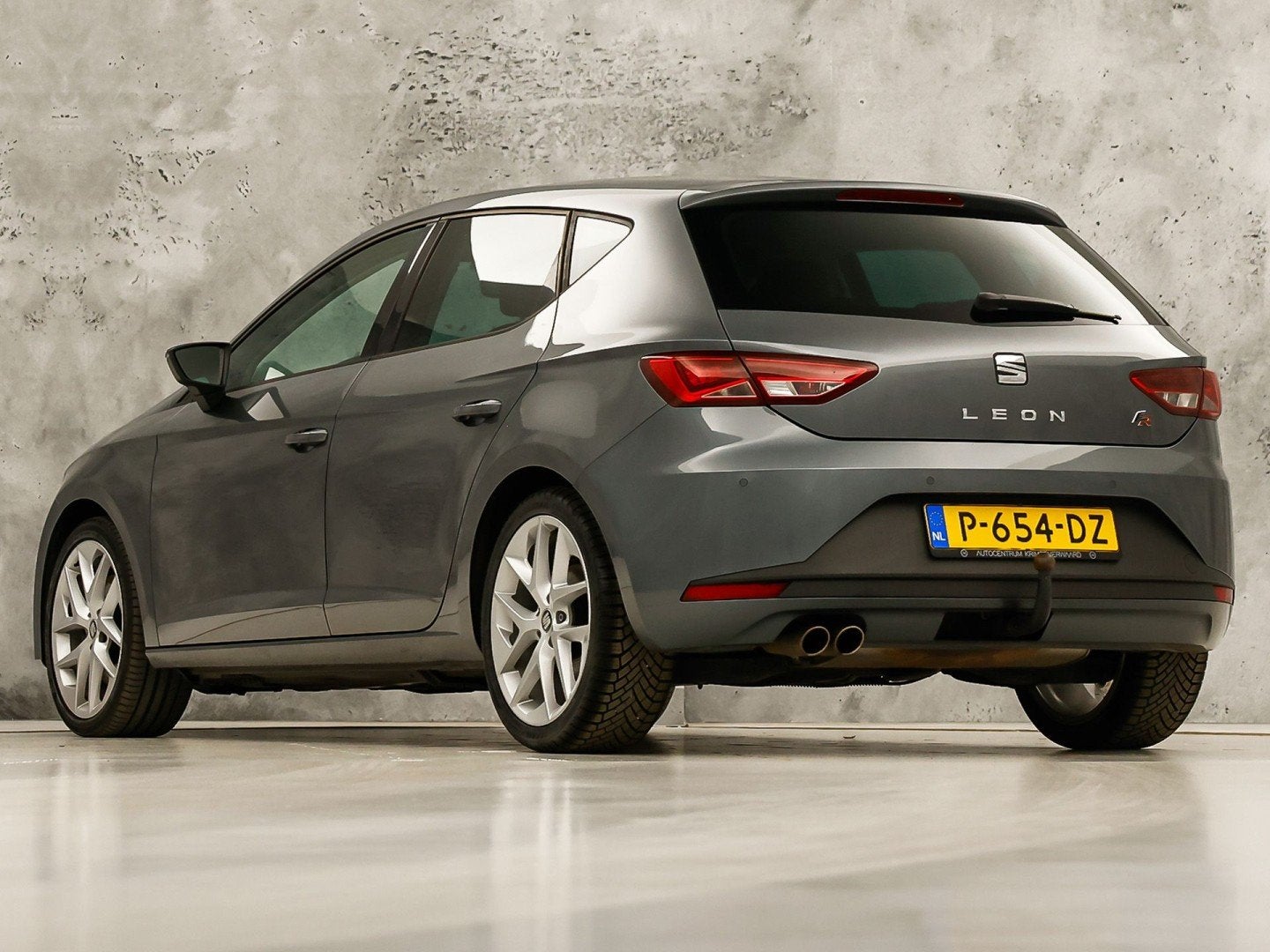 SEAT Leon 1.8 TSI FR Sport 179Pk Automaat (NAVIGATIE, CLIMAT, Auto's, Gebruikt, 4 cilinders, Leder en Stof, Bedrijf
