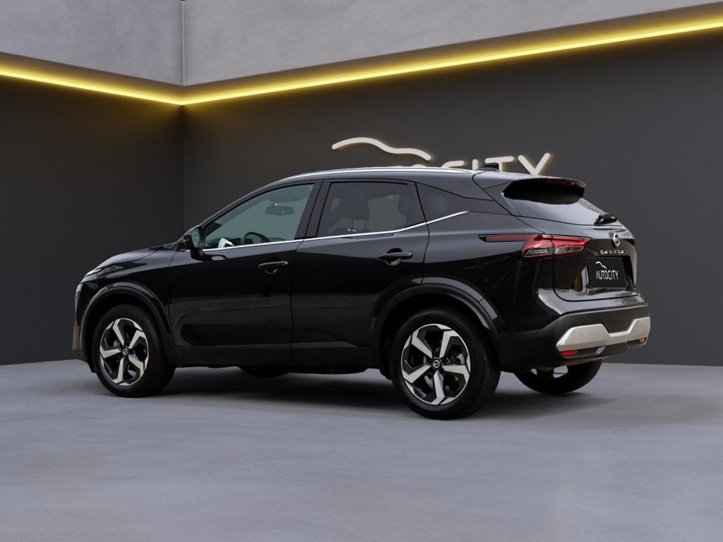 Nissan QASHQAI 1.3 MHEV Tekna Pano l 360 Camera l Head up, Auto's, Automaat, Gebruikt, 4 cilinders, Leder en Stof