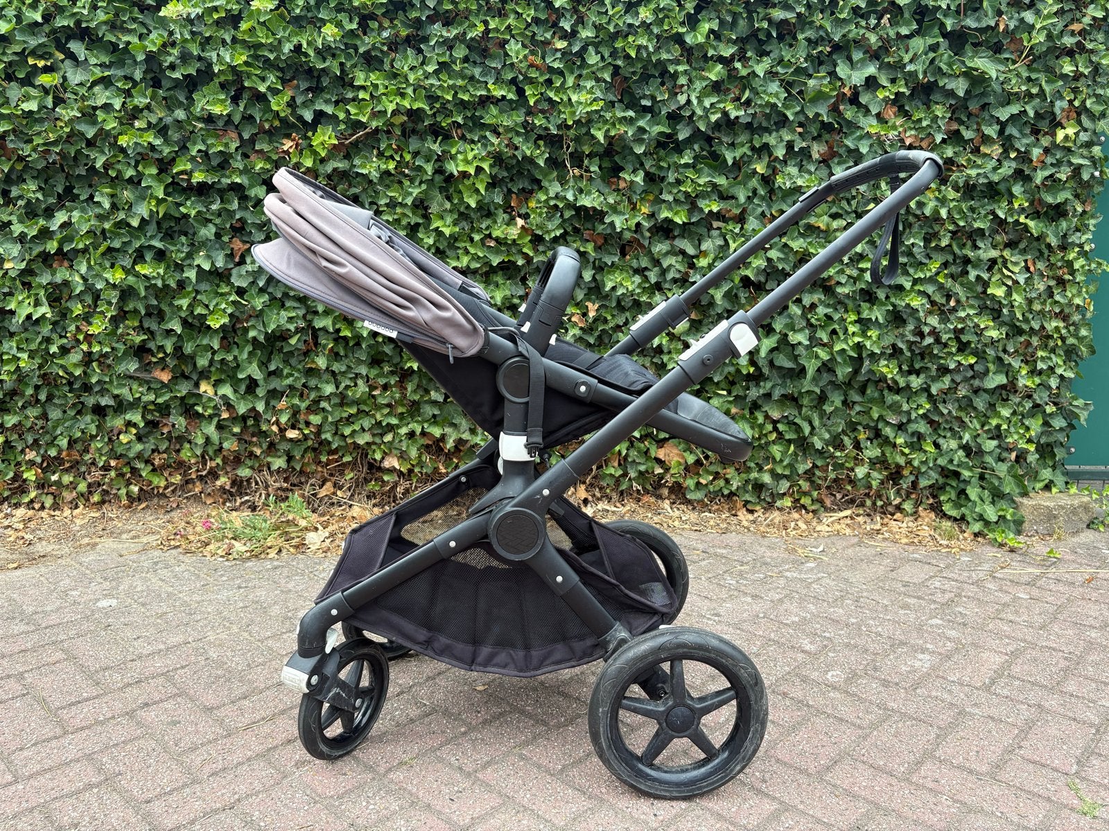 Bugaboo Fox kinderwagen met reiswieg en vele extra's, Kinderen en Baby's, Kinderwagens en Combinaties, Gebruikt, Bugaboo, Met reiswieg