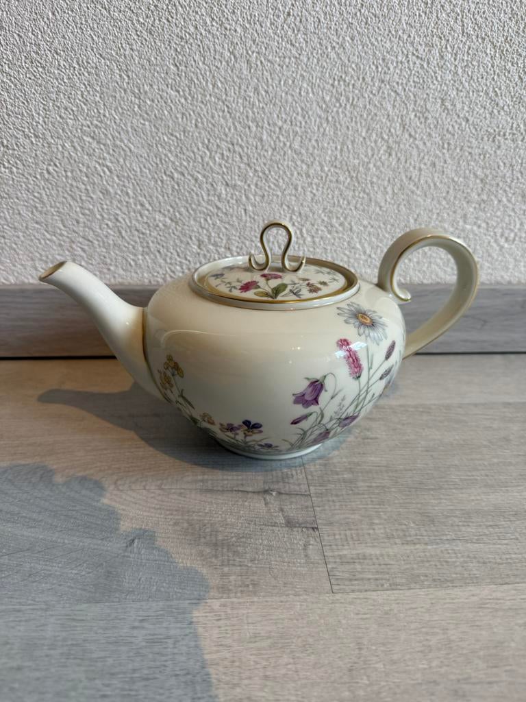 Vintage theepot Krautheim Selb Bavaria – Wiesengrund, Antiek en Kunst, Antiek | Servies los, Ophalen of Verzenden