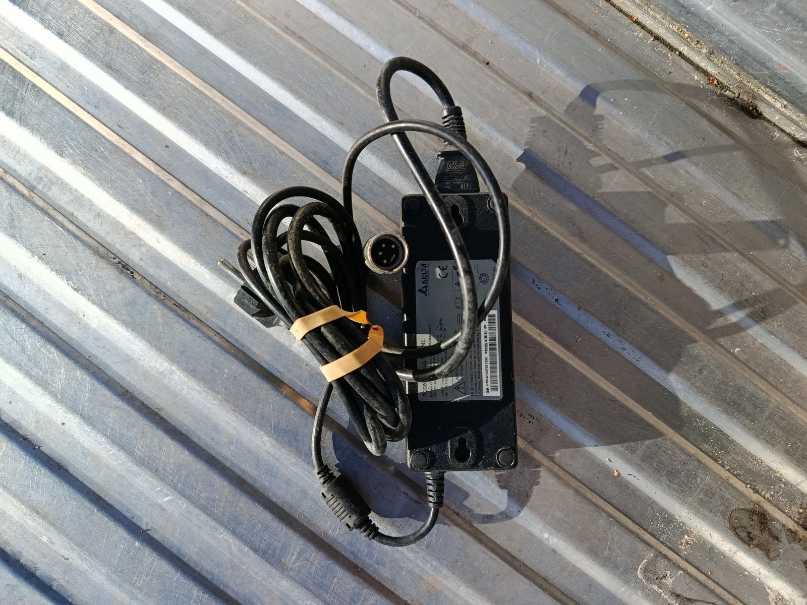 Koga elektrische fiets oplader . Verzendkosten voor de koper, Ophalen of Verzenden, Gebruikt, Overige merken