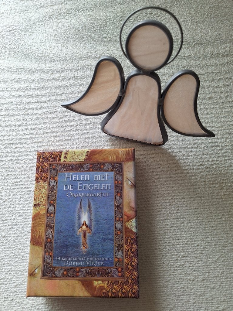 Helen met de engelen Doreen Virtue, Ophalen of Verzenden, Zo goed als nieuw, Tarot of Kaarten leggen, Overige typen