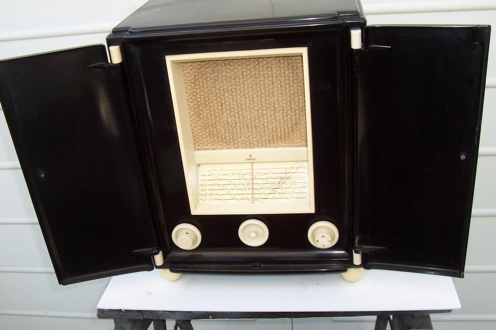 Bakeliten radio SIEMENS 1934/35 - z.g. "Herr im Frack", Ophalen