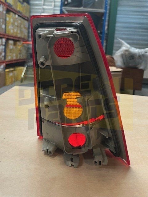 Opel Kadett E (Sedan/Cabrio) (9/84-9/93) achterlicht Links M, -, -, Opel, Nieuw