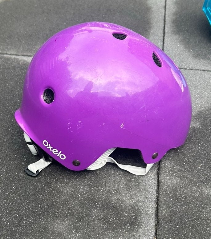 Oxelo kinderhelm, Ophalen, Gebruikt, Jongen of Meisje