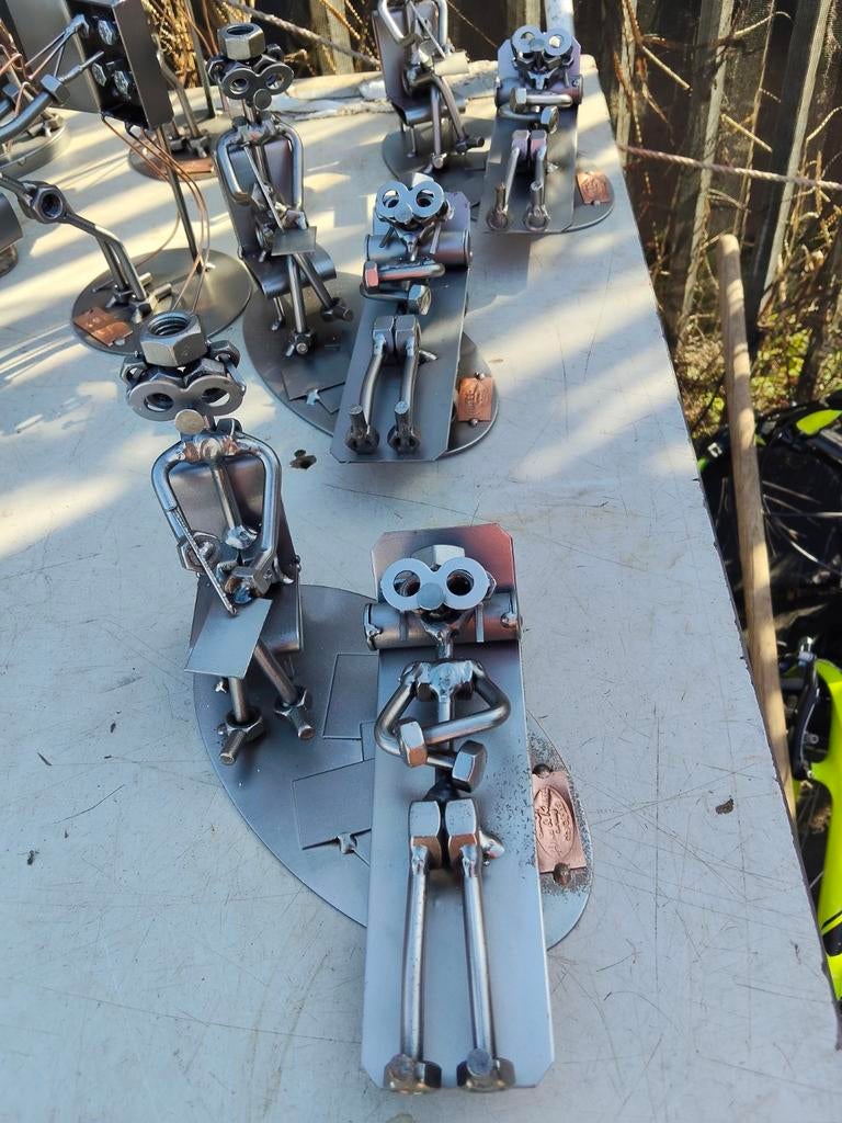 48 X BEELDJES /SCULPTUREN VAN HINZ & KUNST (ZIE BESCHRIJVING, Ophalen, Nieuw