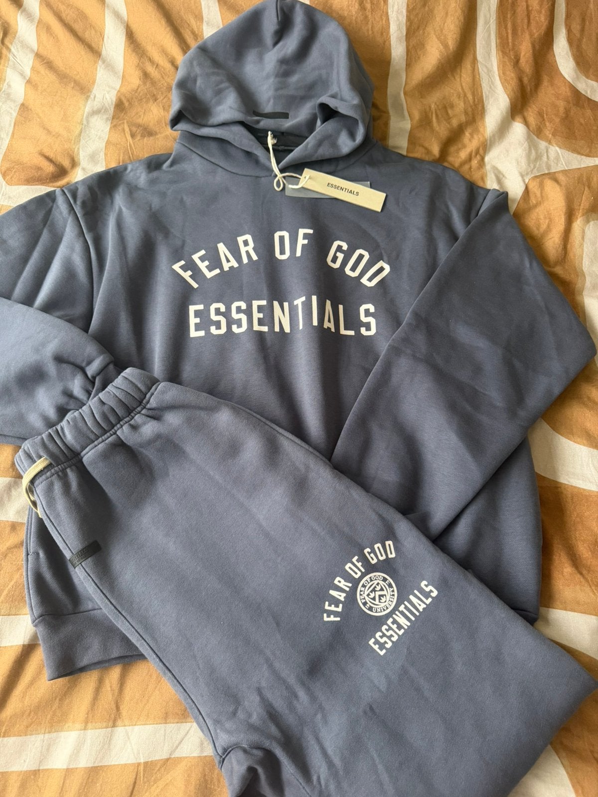Essentials maat S (nieuw), Kleding | Heren, Ophalen of Verzenden, Zo goed als nieuw