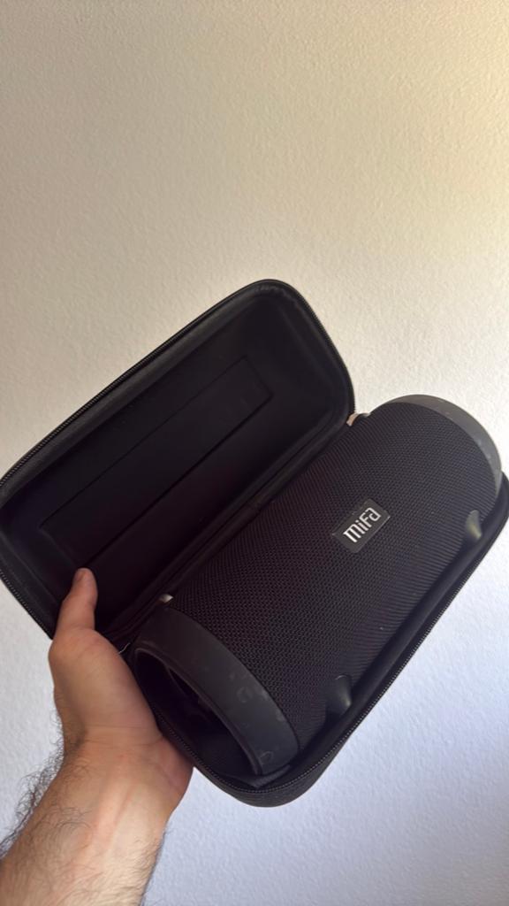 Mifa A90 Bluetooth Speaker - Waterdicht, Ophalen of Verzenden, Zo goed als nieuw