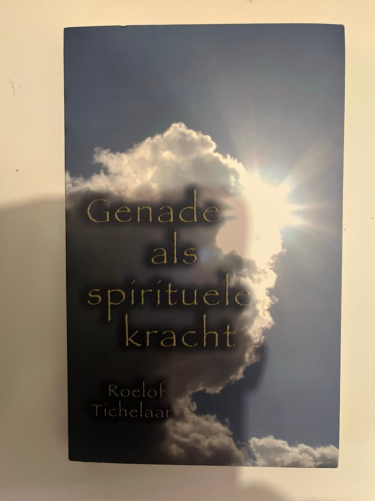 Genade als spirituele kracht - Roelof Tichelaar, Ophalen of Verzenden, Zo goed als nieuw, Spiritualiteit algemeen, Achtergrond en Informatie