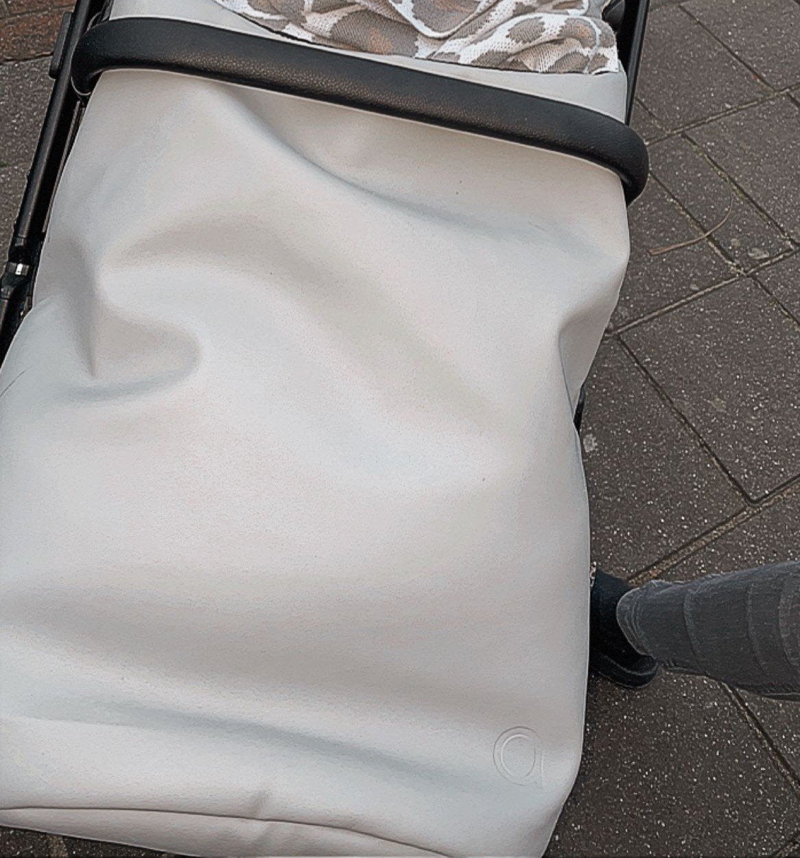 Anex Cross, kleur licht grijs, Ophalen, Zo goed als nieuw