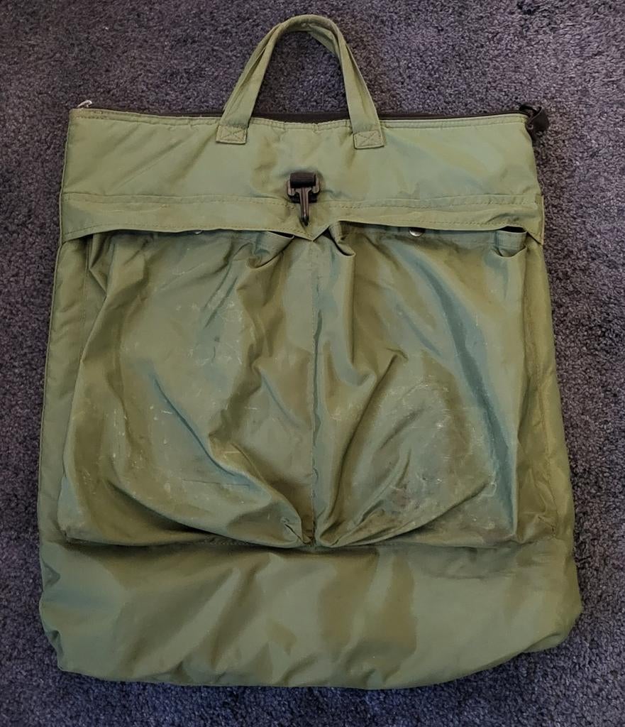 Te koop USAF helmtas, Ophalen, Schaalmodel