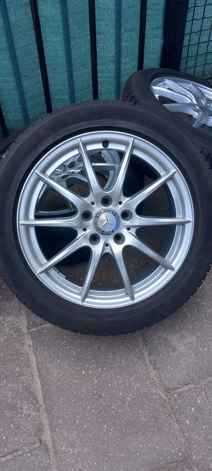 Continental Winterbanden op 17 inch Mercedes Velgen, Ophalen, Gebruikt, Banden en Velgen, 17 inch