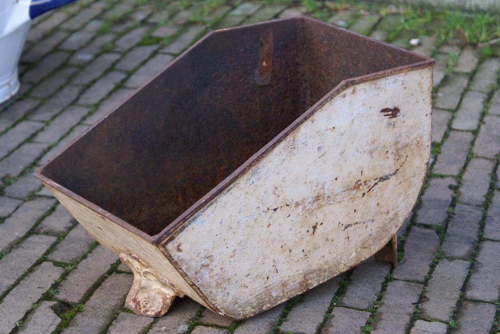 Brocante - IJzerbakken voor binnen of buiten!, Ophalen of Verzenden, Gebruikt, Metaal, Brocante