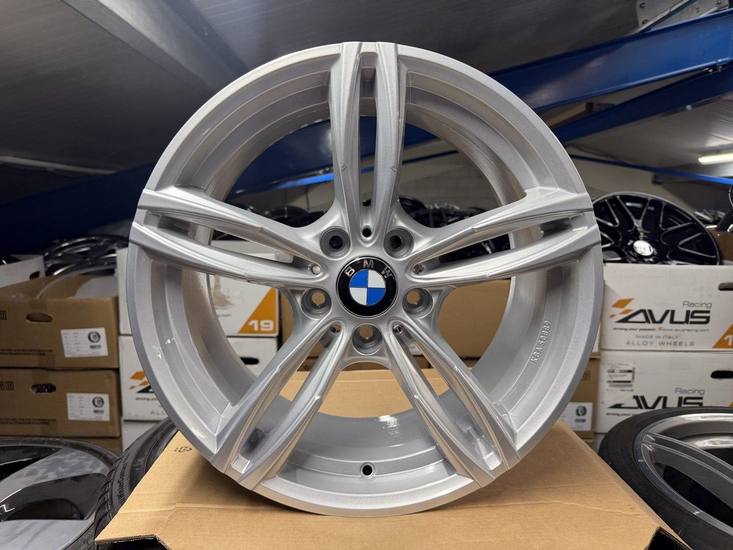 NIEUW 18inch BMW M3/M4 Style Velgen! E46F20F30E90Z3Z4E87, 18 inch, -, -, Banden en Velgen