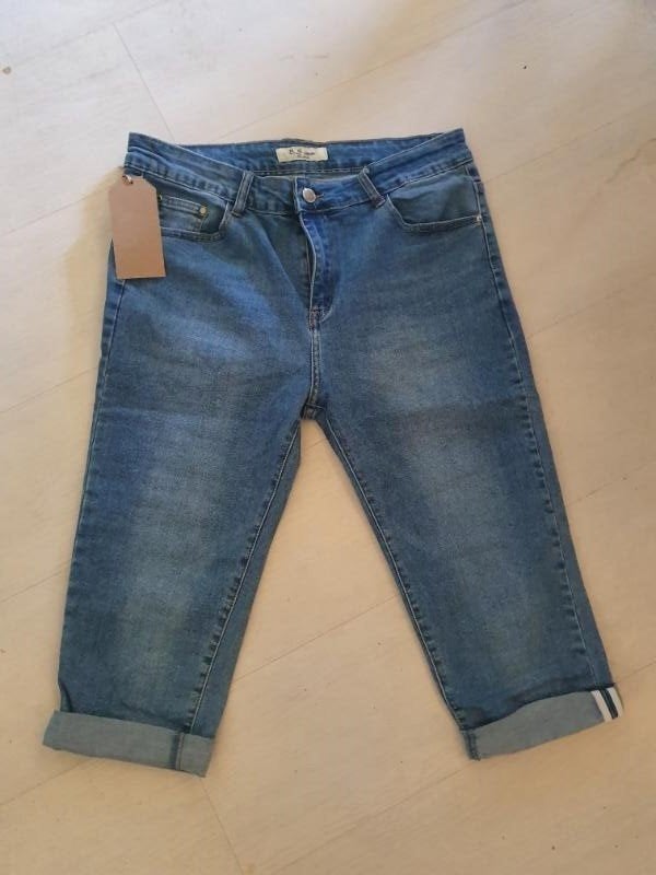 Nieuw! capri jeans met stretch en omslag maat 42!, Verzenden, Nieuw, Blauw, W33 - W36 (confectie 42/44)