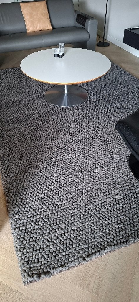 Vloerkleed, Carpet Grijs merk Hay, Huis en Inrichting, Stoffering | Tapijten en Kleden, Ophalen, Gebruikt, 200 cm of meer, 200 cm of meer