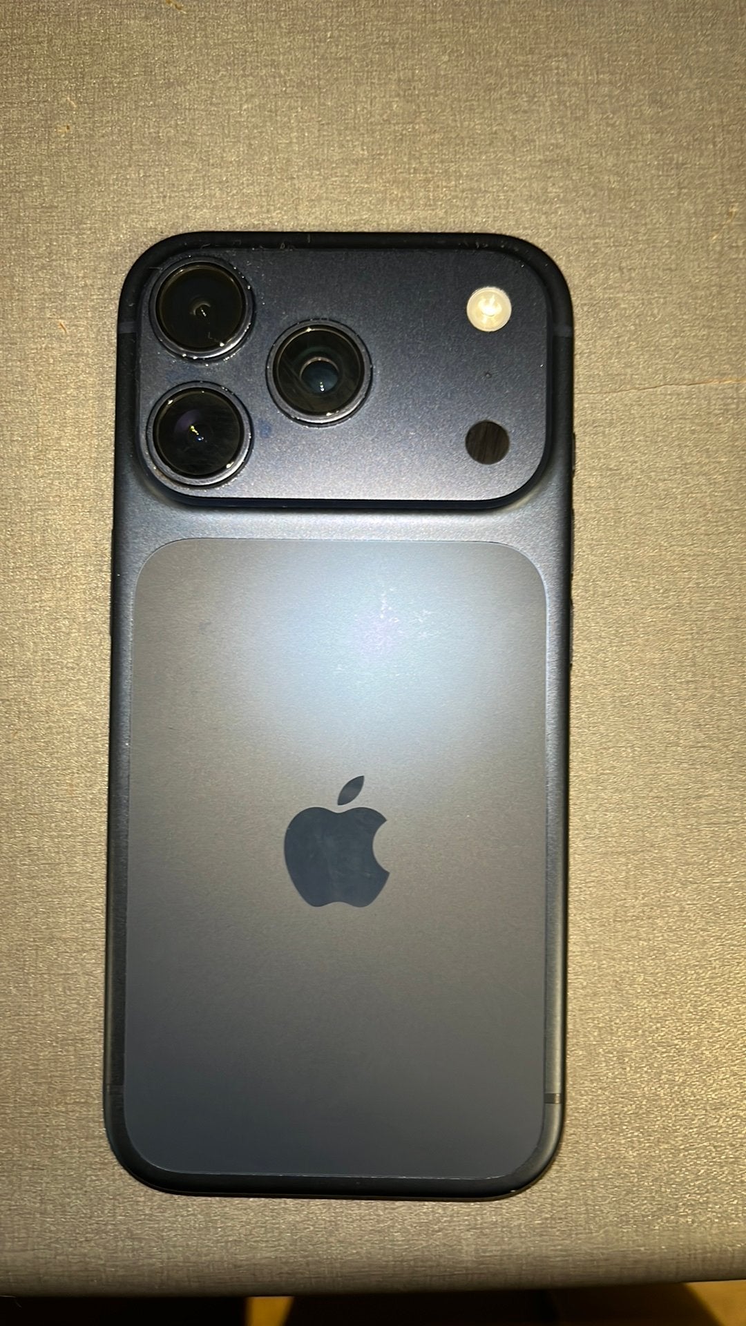 Iphone 17 pro midnight blue 256 GB te koop, Blauw, Zo goed als nieuw, IPhone 17 Pro, Ophalen