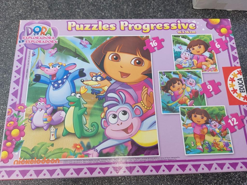 Dora puzzels, Ophalen of Verzenden, 10 tot 50 stukjes, Zo goed als nieuw, 2 tot 4 jaar