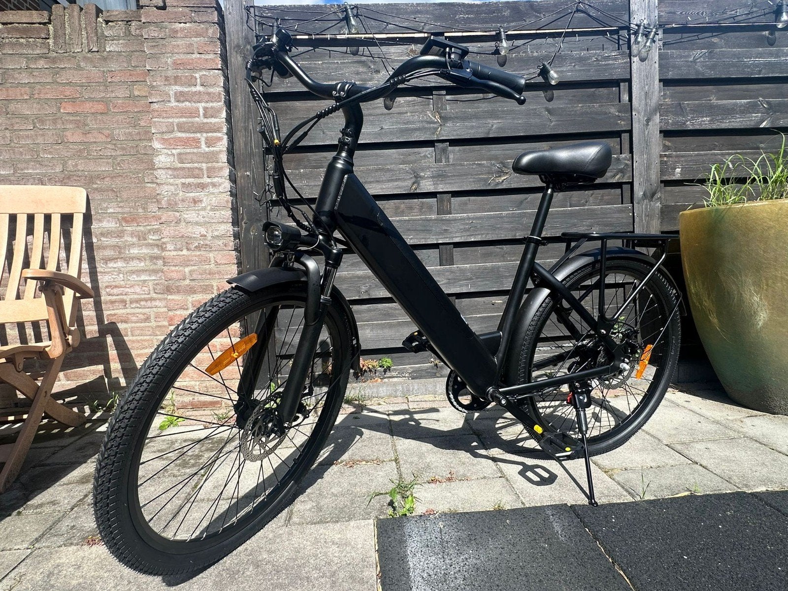 Nieuwe E26 E-bike met 250W motor en actieradius tot 100 km, Ophalen of Verzenden, Nieuw, 50 km per accu of meer, Overige merken