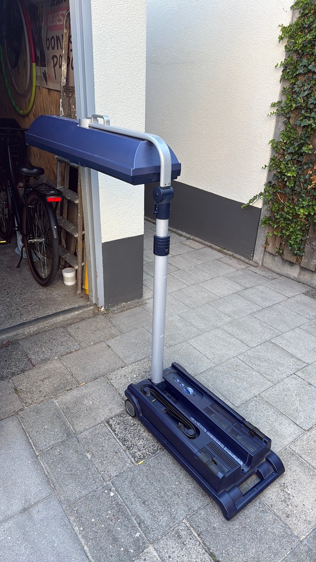 Philips sunmobile 824, Ophalen, Gebruikt, Zonnebank enkelzijdig, Minder dan 10 lampen