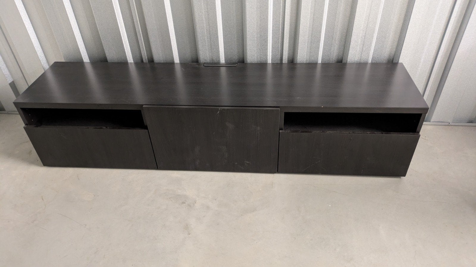 IKEA Bestå TV-meubel - Zwartbruin - in goede staat, Huis en Inrichting, Kasten | Televisiemeubels, Ophalen, Gebruikt, 150 tot 200 cm