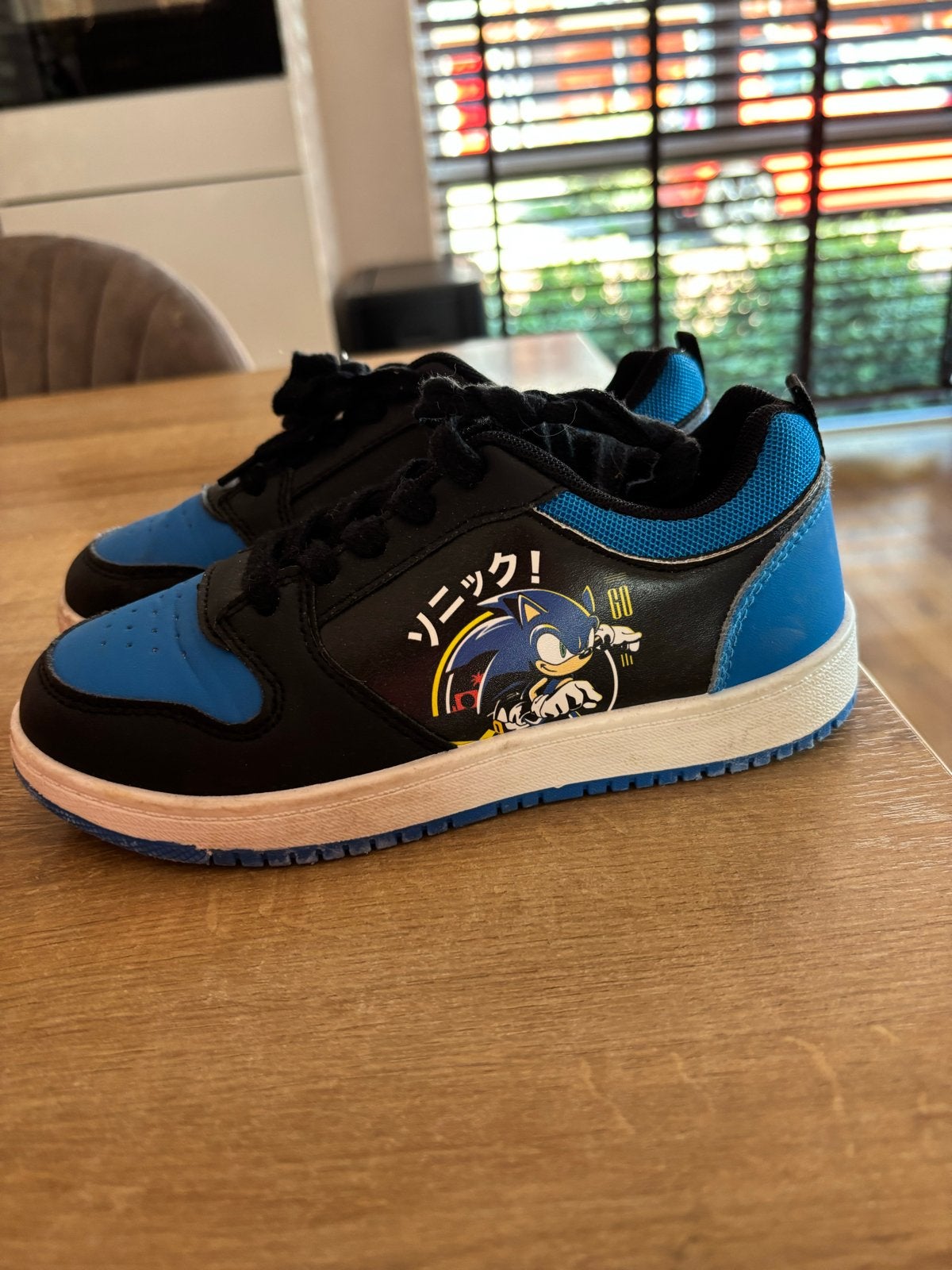Sonic sneakers maat 33 - Slechts 2 keer gedragen!, Ophalen, Zo goed als nieuw, Jongen of Meisje, Schoenen