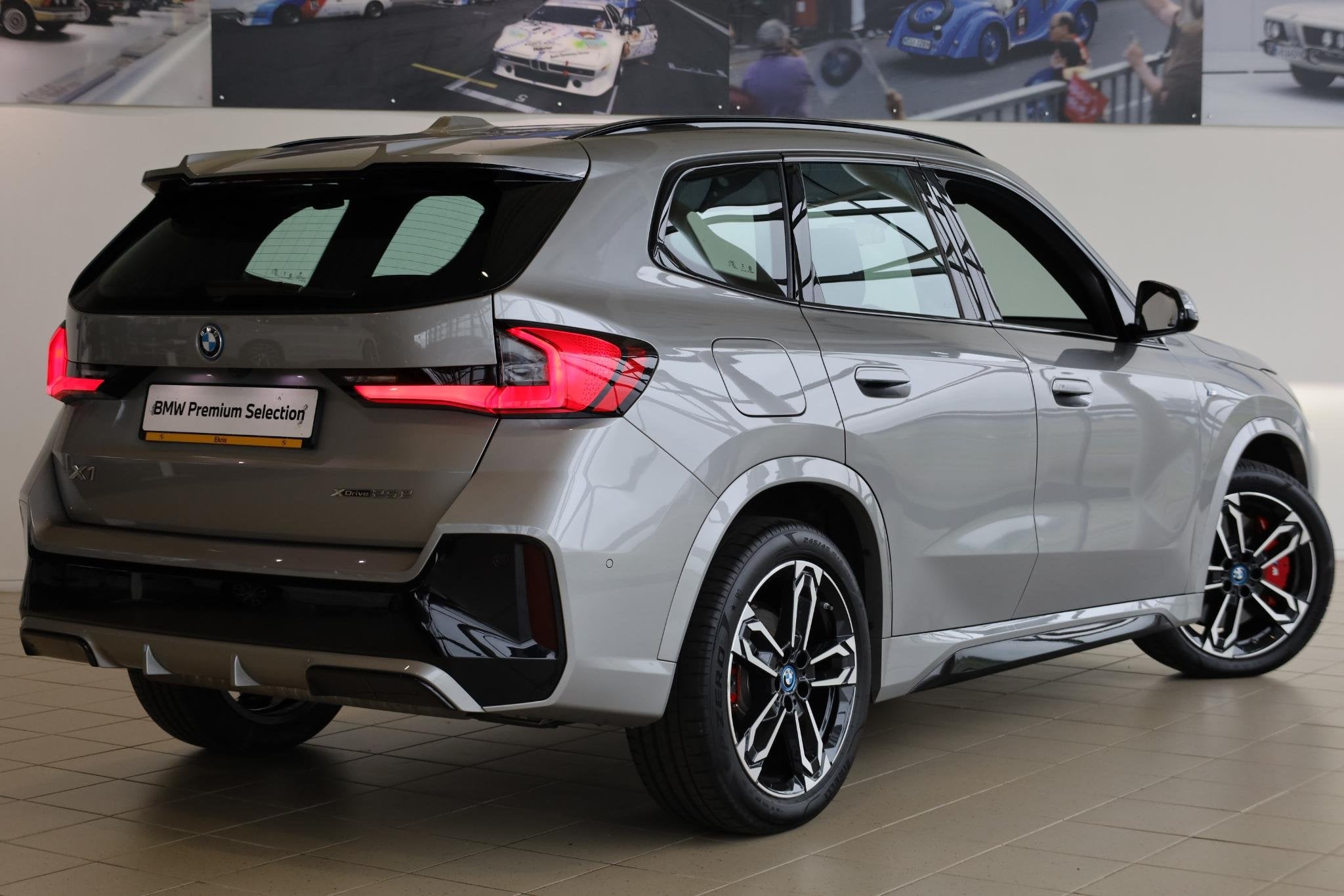 BMW X1 xDrive25e | M Sport Pro | Adaptieve LED | Stoelverwar, Stof, Gebruikt, 105 min, Bedrijf