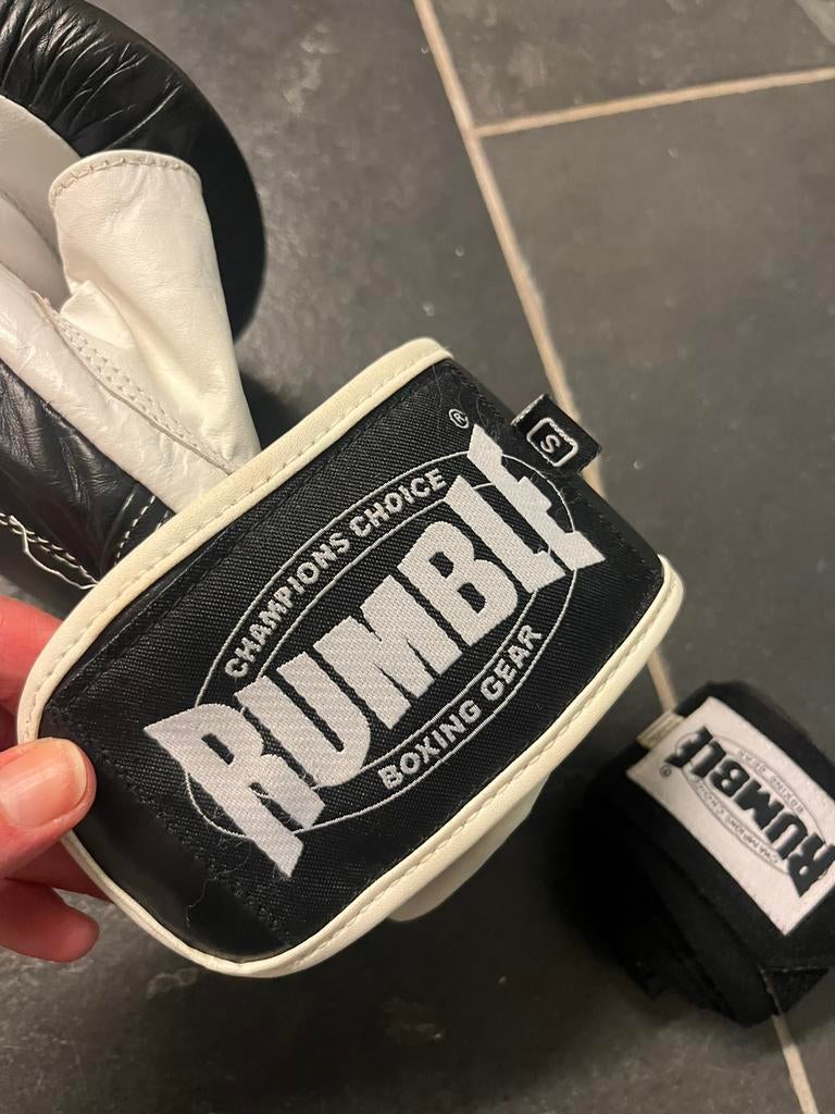 Rumble boxing gear maat S leder zwart/wit, Ophalen of Verzenden, Zo goed als nieuw, Bokshandschoenen