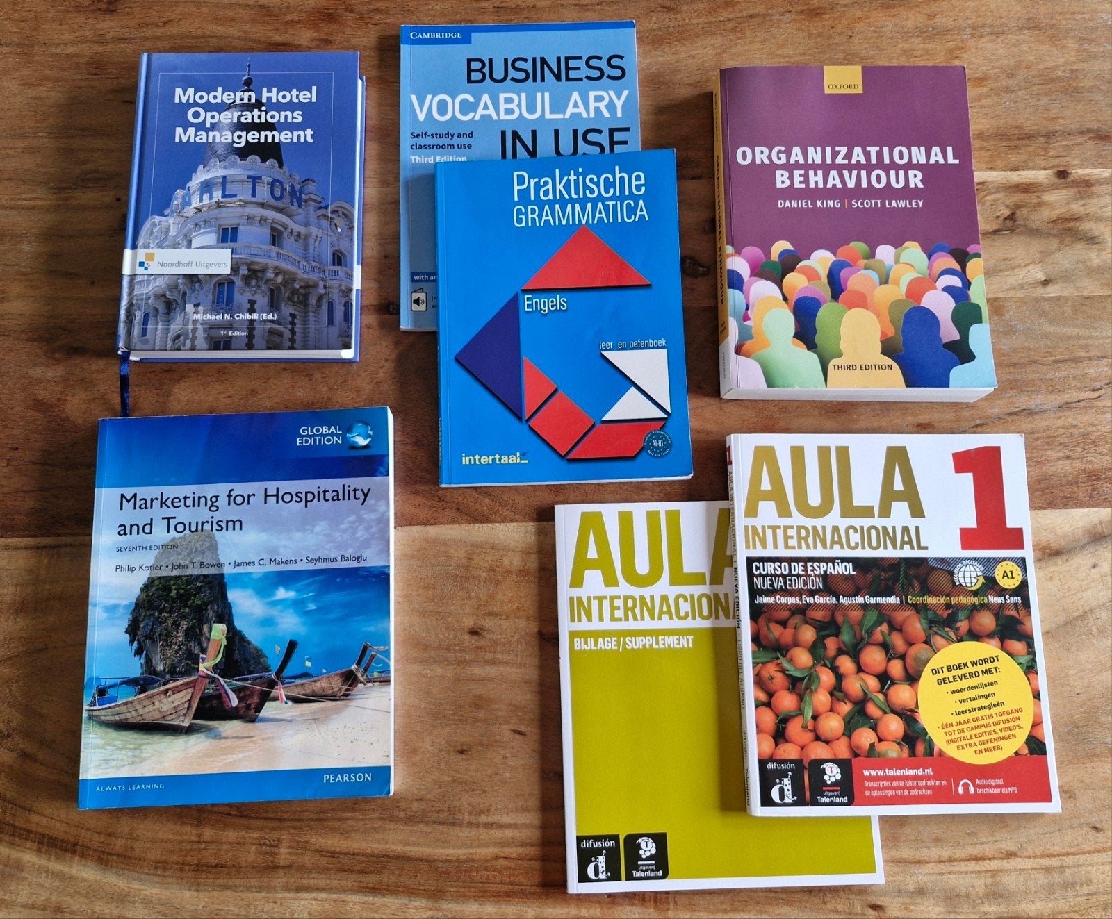 Studieboeken Hotel Management (Saxion), Ophalen of Verzenden, Beta, Zo goed als nieuw, HBO