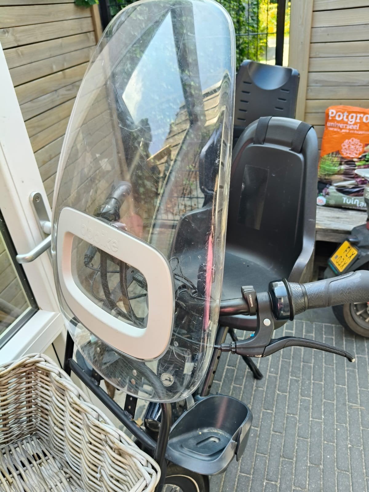 Bobike voorzitje met windscherm, Ophalen