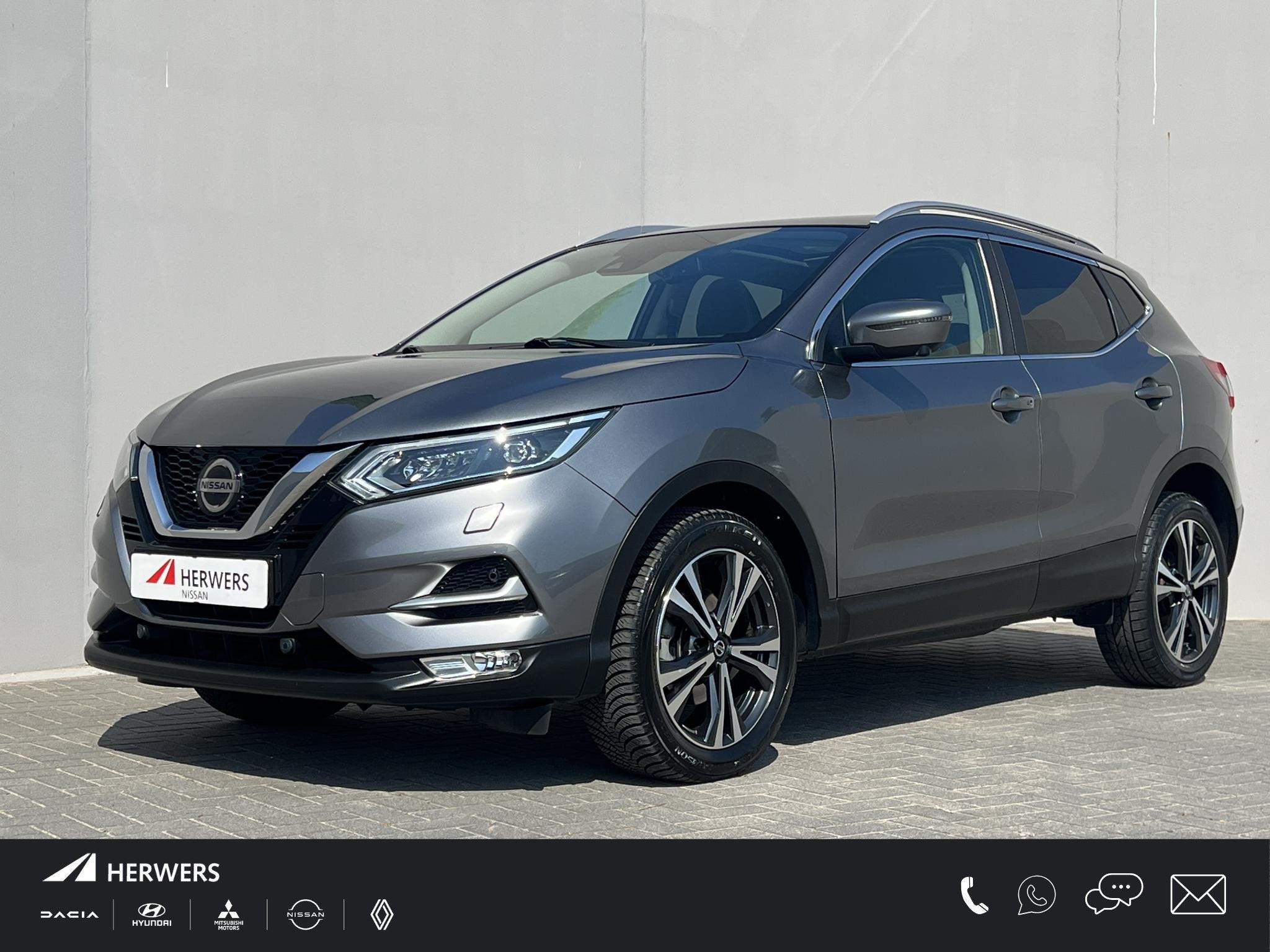 Nissan Qashqai 1.3 DIG-T N-Connecta / Dealer onderhouden / P, Stof, Gebruikt, Euro 6, 4 cilinders