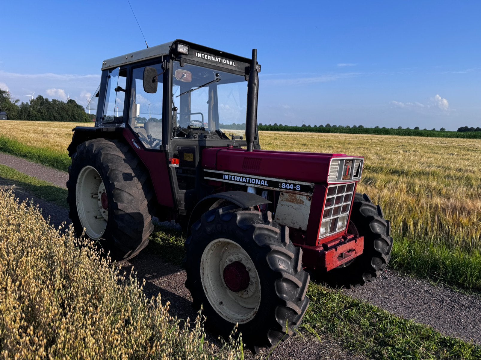 International/ihc 844-s, Zakelijke goederen, Agrarisch | Tractoren, Gebruikt, Case IH, Ophalen of Verzenden, Tot 80 Pk