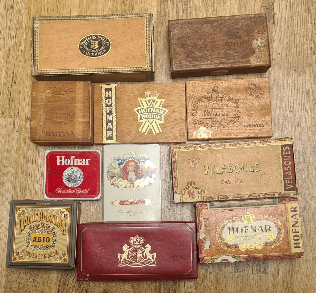 11 tabaksdozen, Ophalen of Verzenden, Gebruikt, Tabaksdoos of Verpakking