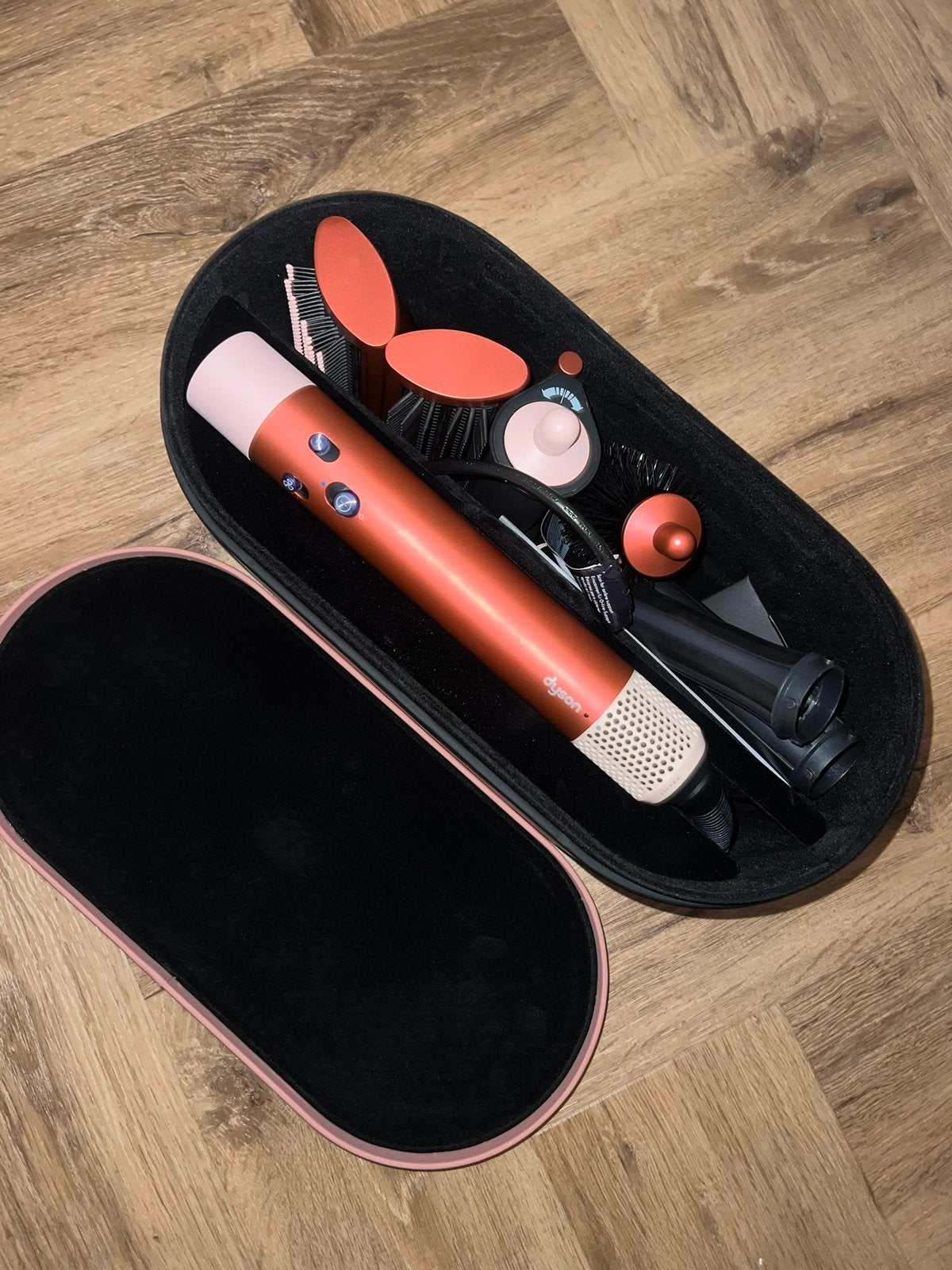 Dyson airwrap, Sieraden, Tassen en Uiterlijk, Uiterlijk | Haarverzorging, Ophalen of Verzenden