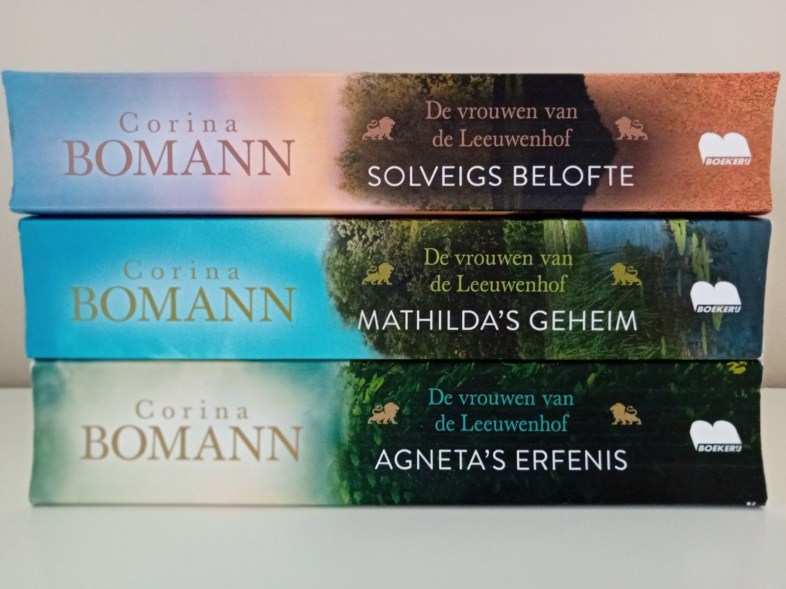 Agneta's Erfenis  Mathilda's Geheim en Solveigs Belofte., Boeken, Ophalen, Zo goed als nieuw