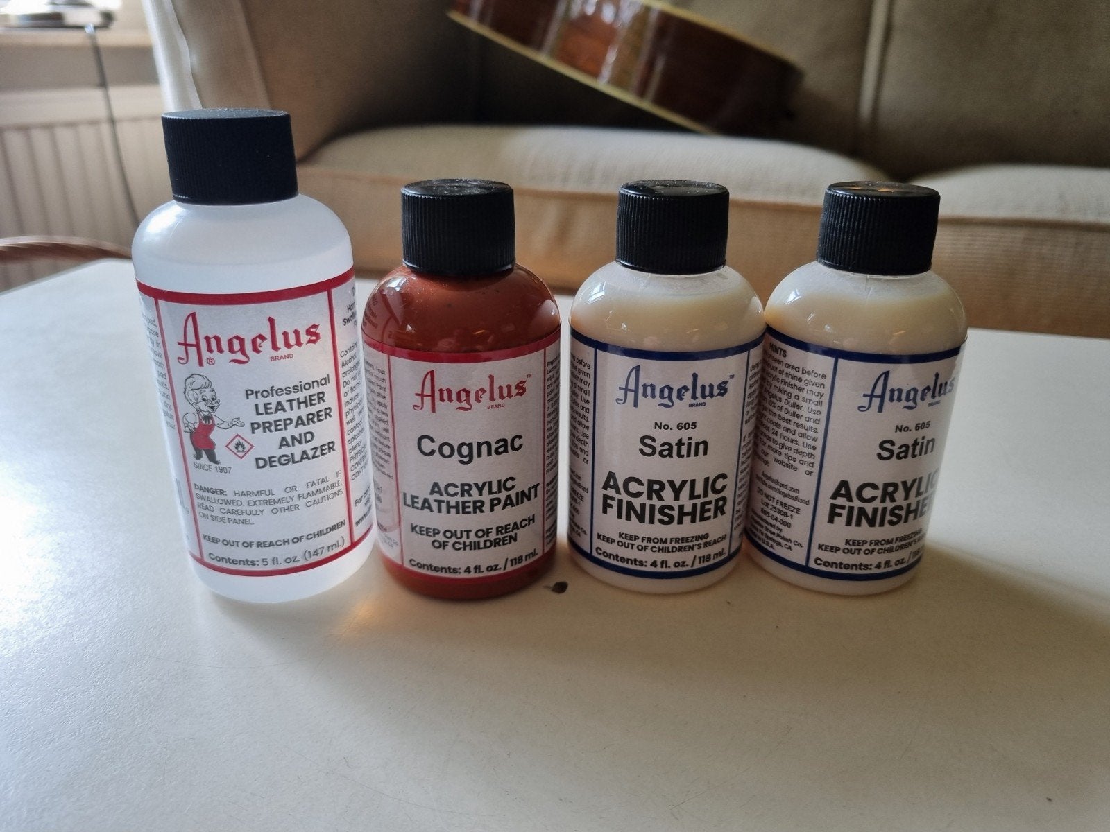 Leerverfset Cognac Angelus, Ophalen of Verzenden, Nieuw, Acrylverf