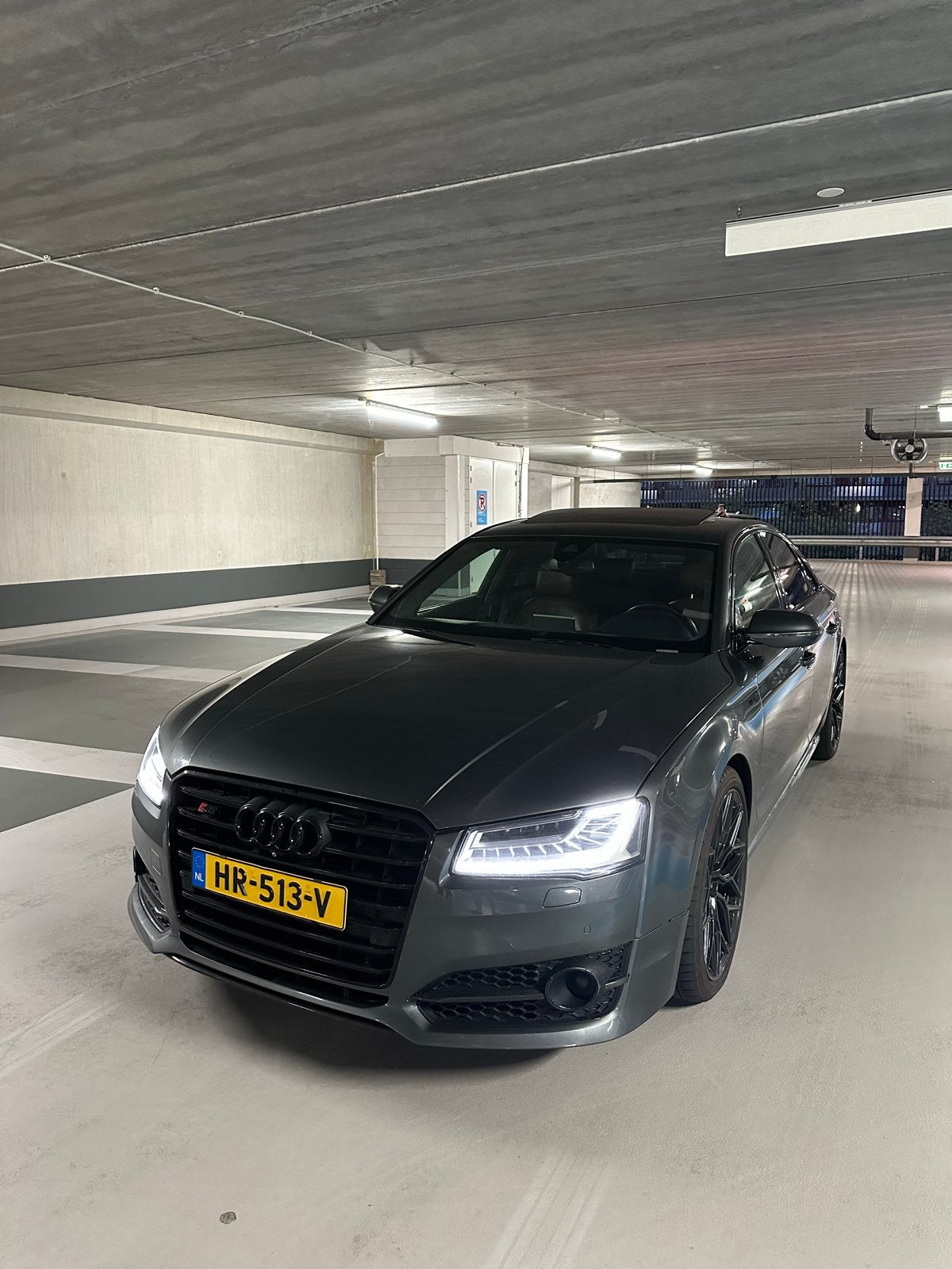 AUDI S8 PLUS 750PK, Auto's, Automaat, 8 cilinders, Alcantara, Vierwielaandrijving