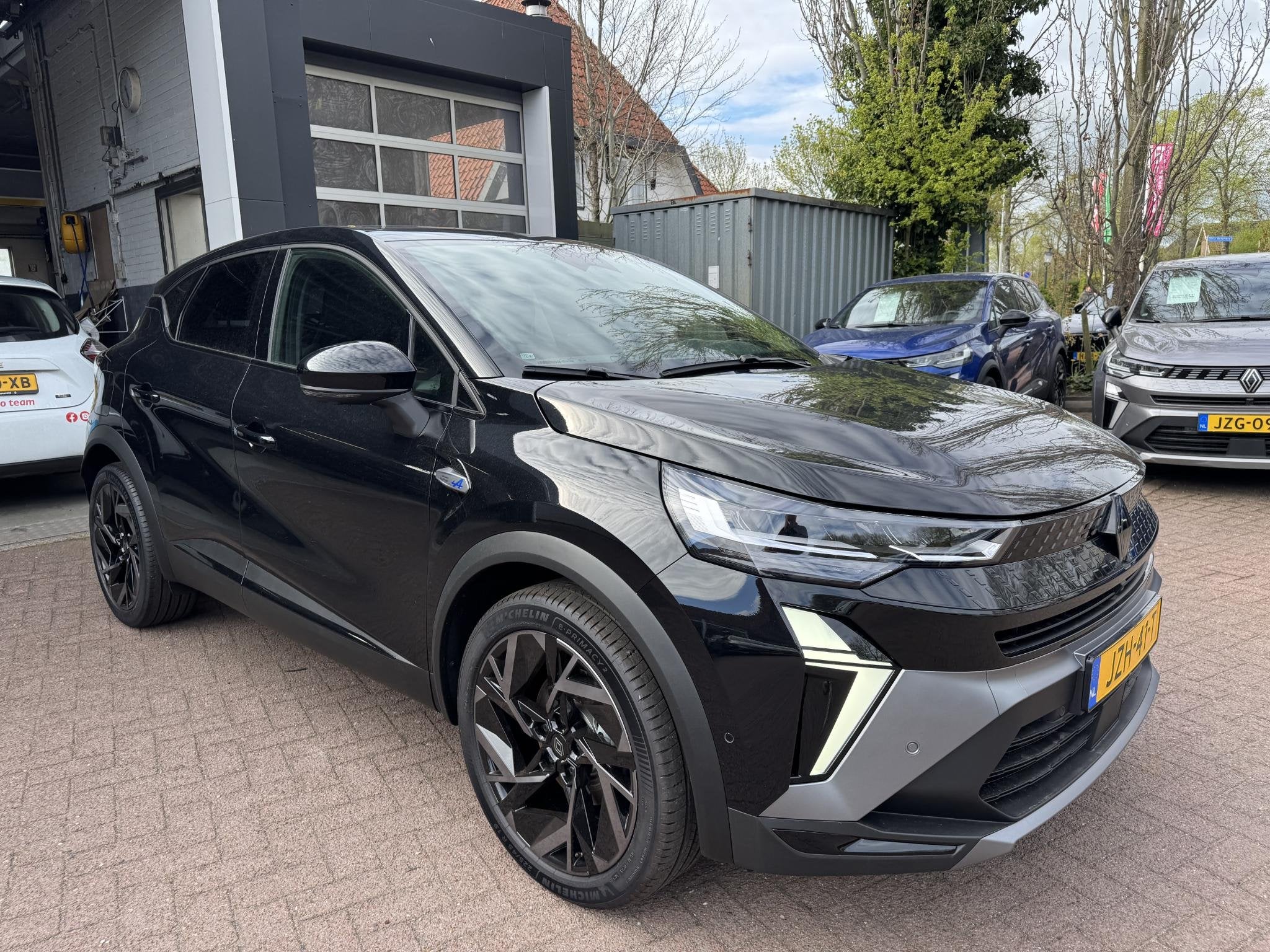Renault Captur 1.8 E-Tech 160 esprit Alpine+Pack Privilege&L, Auto's, 4 cilinders, Automatische klimaatregeling, Origineel Nederlands
