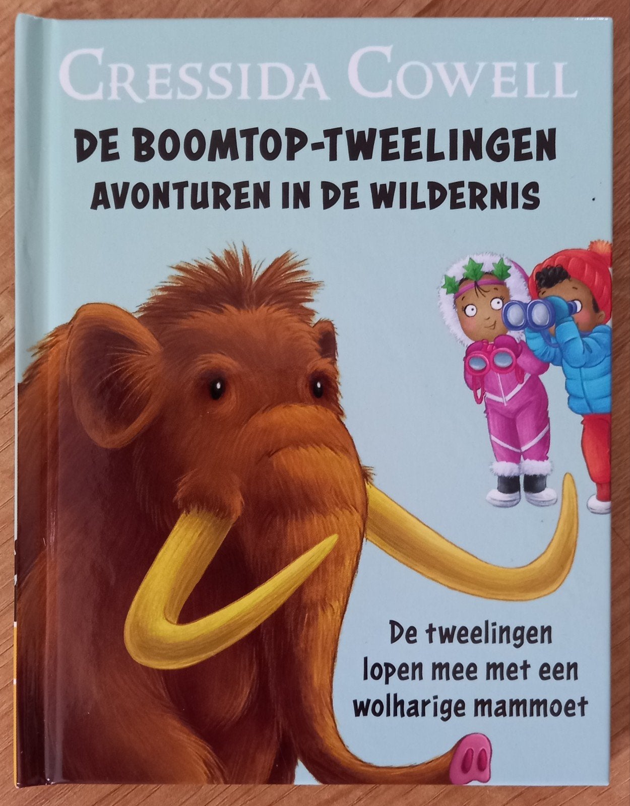Happy Meal/De Boomtop tweelingen/Avonturen in de Wildernis, Boeken, Nieuw, Ophalen of Verzenden, Fictie, Cressida Cowell
