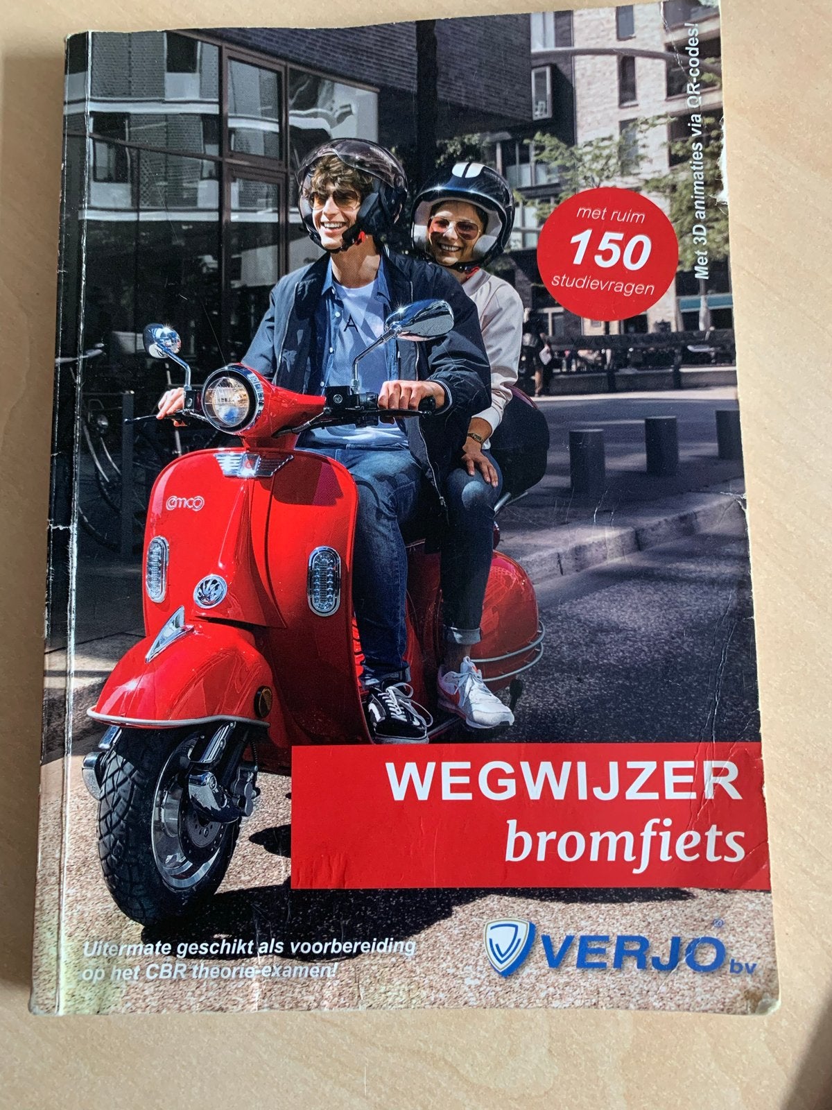 Wegwijzer Bromfiets Theorieboek - Verjo (CBR examen), Ophalen of Verzenden, Gelezen, Overige niveaus