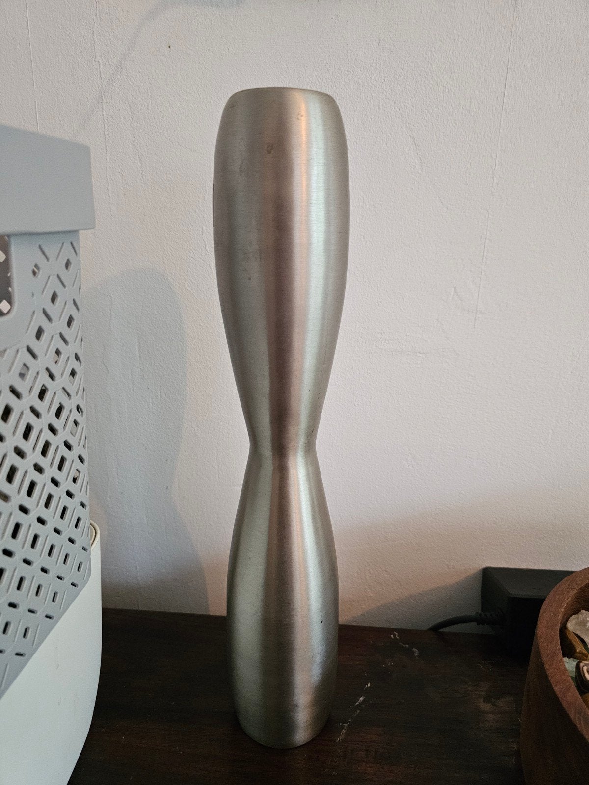 moderne metalen vaas, Huis en Inrichting, Ophalen of Verzenden