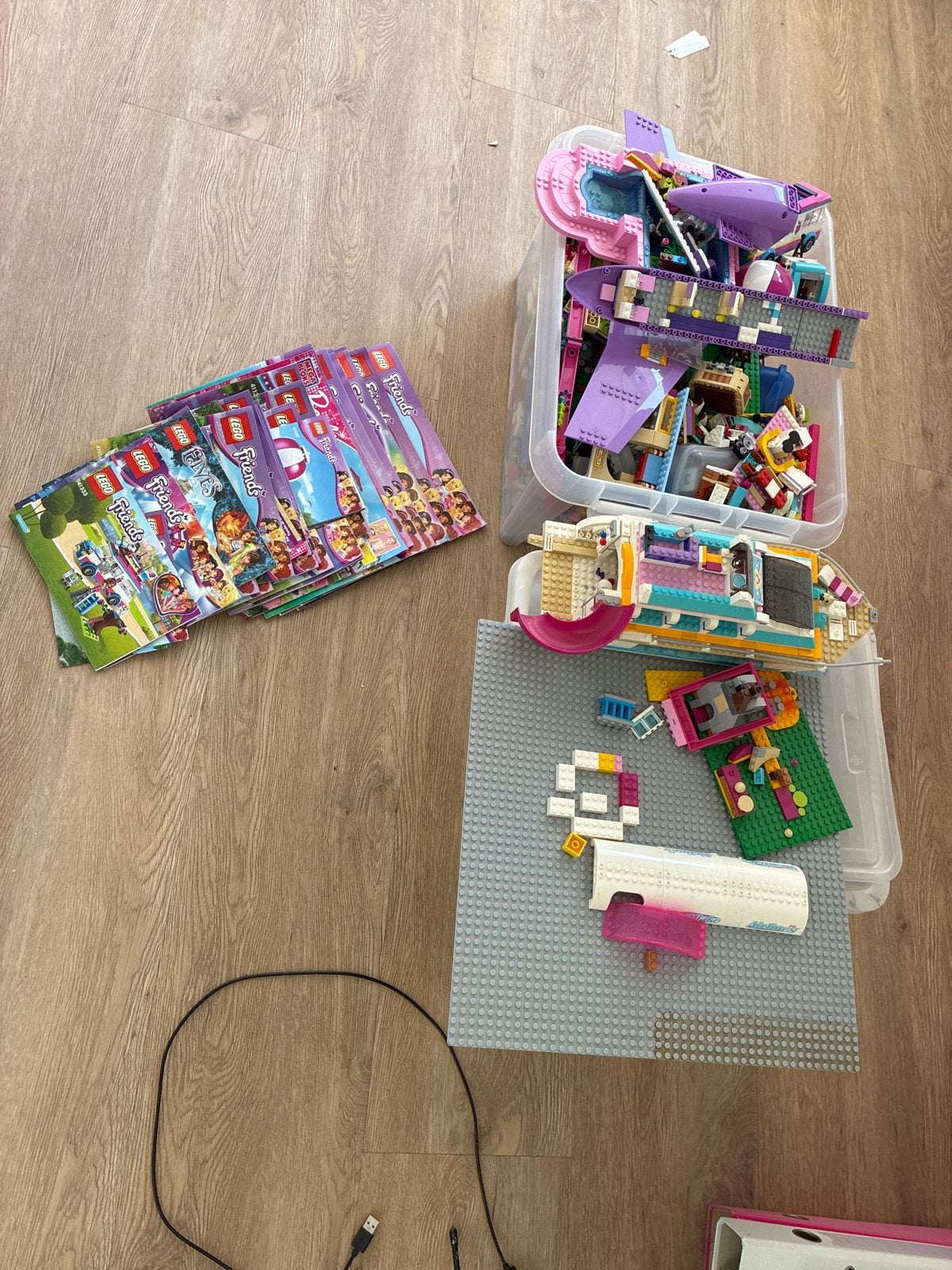 Grote partij LEGO Friends met instructieboekjes en grondplaa, Kinderen en Baby's, Speelgoed | Duplo en Lego, Ophalen, Gebruikt