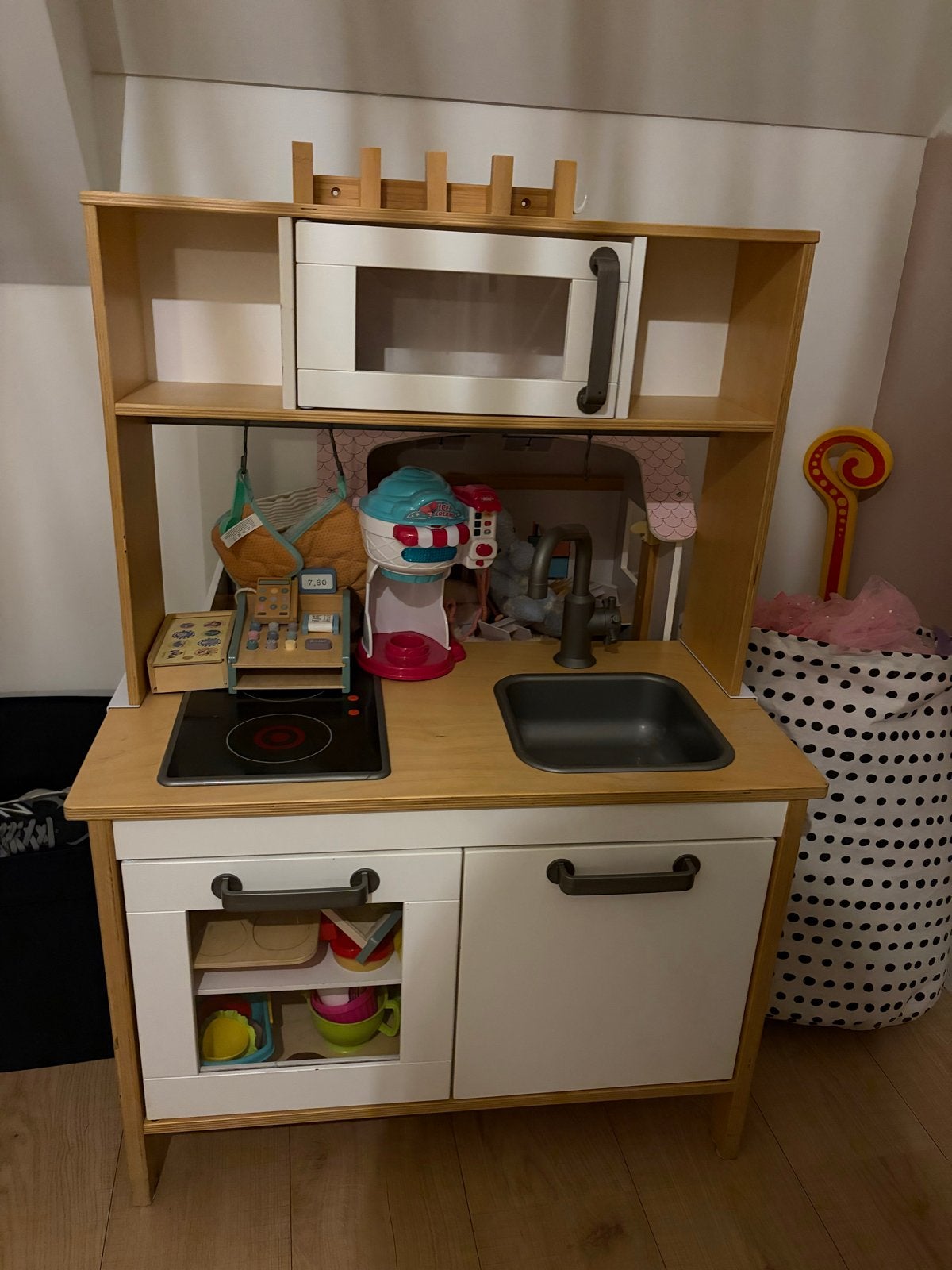 Houten speelkeuken met magnetron en accessoires IKEA, Ophalen, Gebruikt, Hout, Speelkeuken