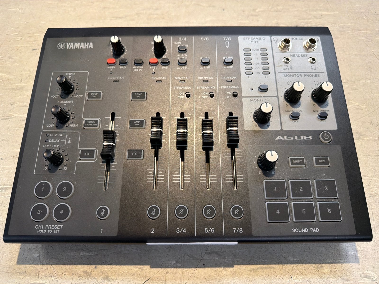 Yamaha AG08 Mengpaneel - Zo goed als nieuw, Muziek en Instrumenten, Mengpanelen, Microfooningang, Zo goed als nieuw, 5 tot 10 kanalen