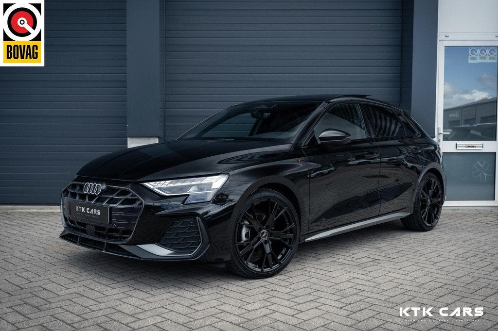 Audi A3 Sportback 35 TFSI S-Line edition|Pano|Sfeer|Sonos|Ca, Auto's, 1300 kg, 4 cilinders, Leder en Stof, Zwart