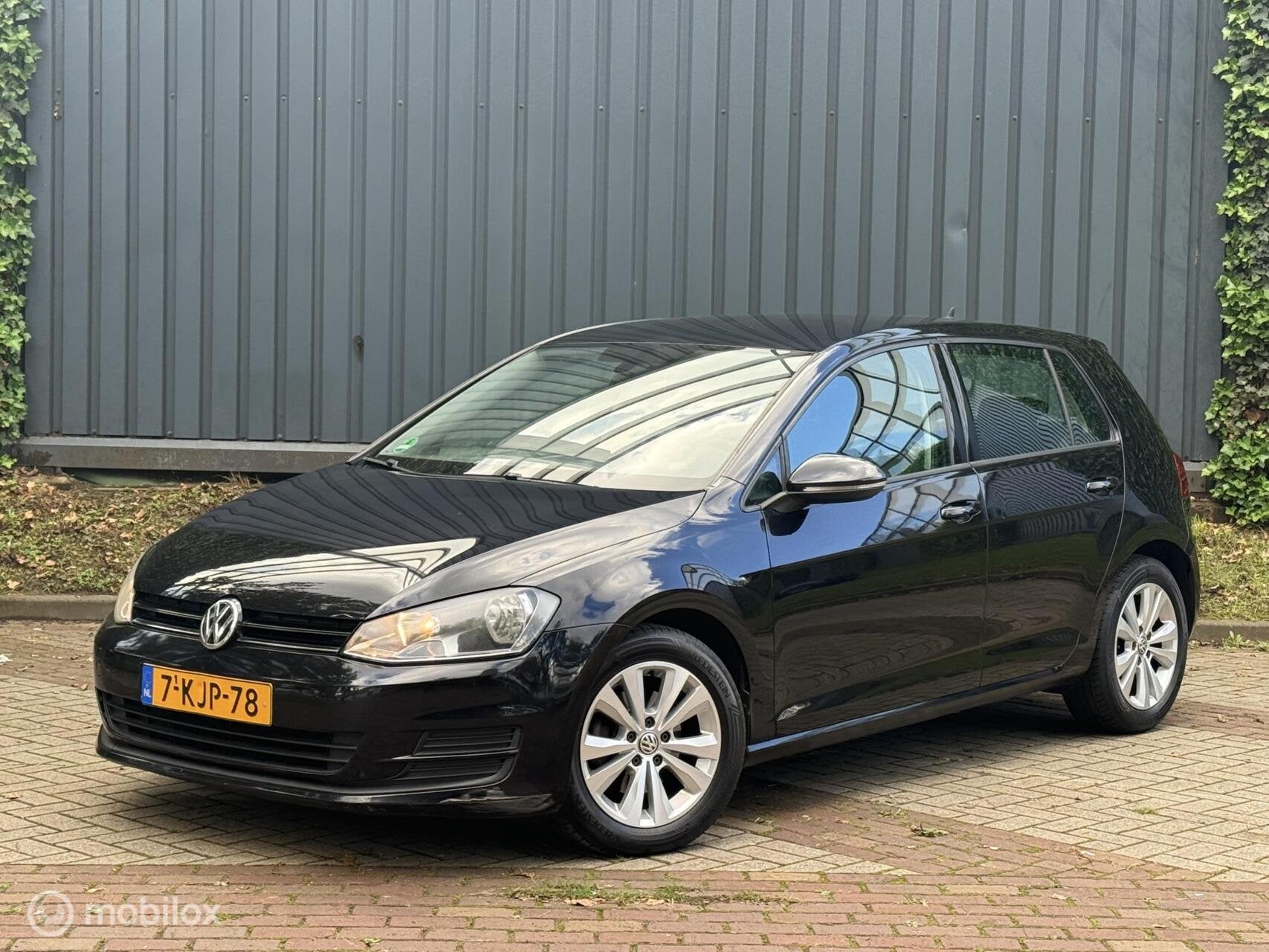 Volkswagen Golf 1.2 TSI Trendline Airco | Navi | Start/Stop, Voorwielaandrijving, Euro 5, Stof, Gebruikt