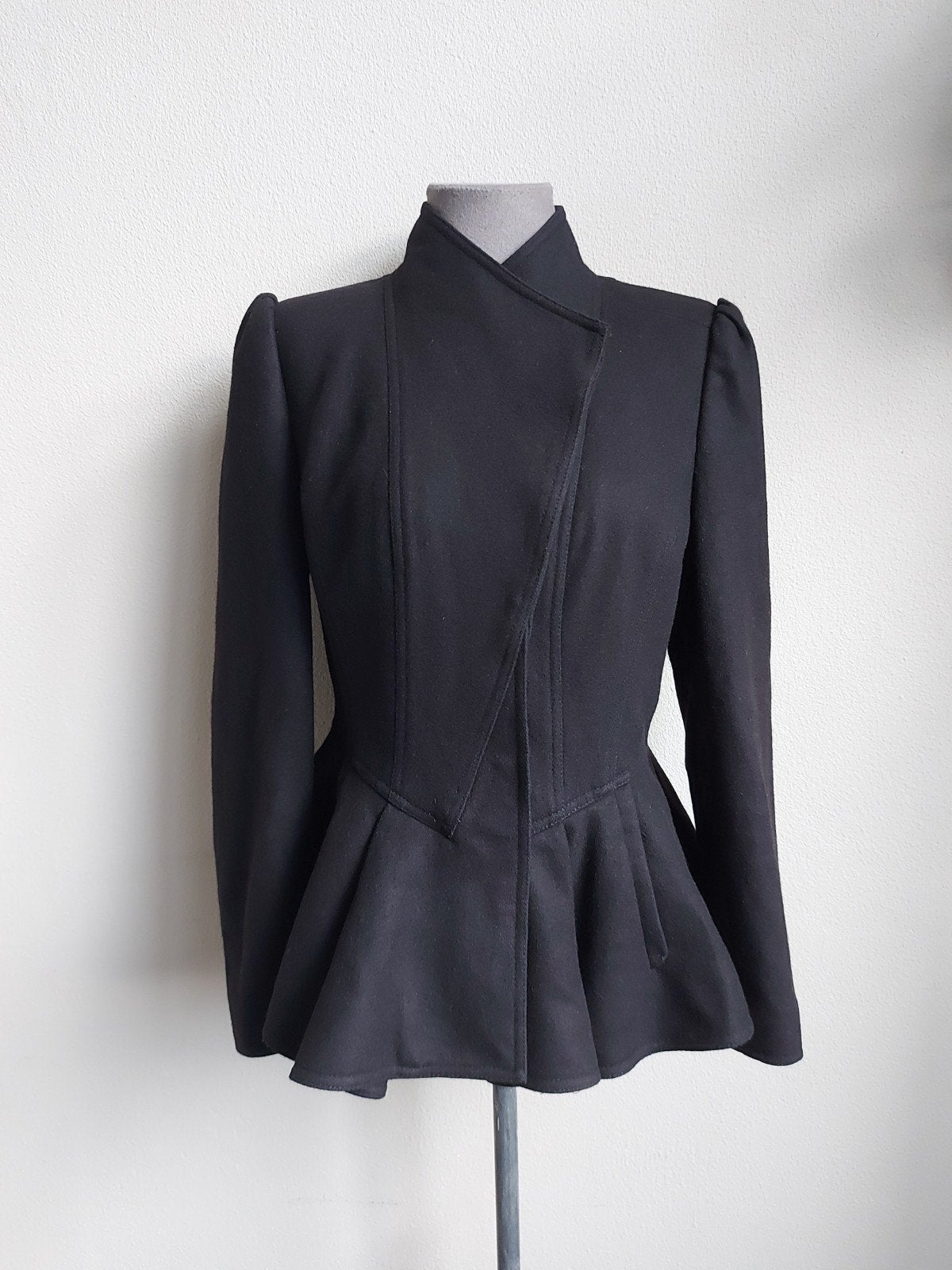 Ted Baker Wollen Peplum Jas Wrenn Zwart - Maat 3 (M), Maat 38/40 (M), Zwart, Ophalen of Verzenden, Zo goed als nieuw