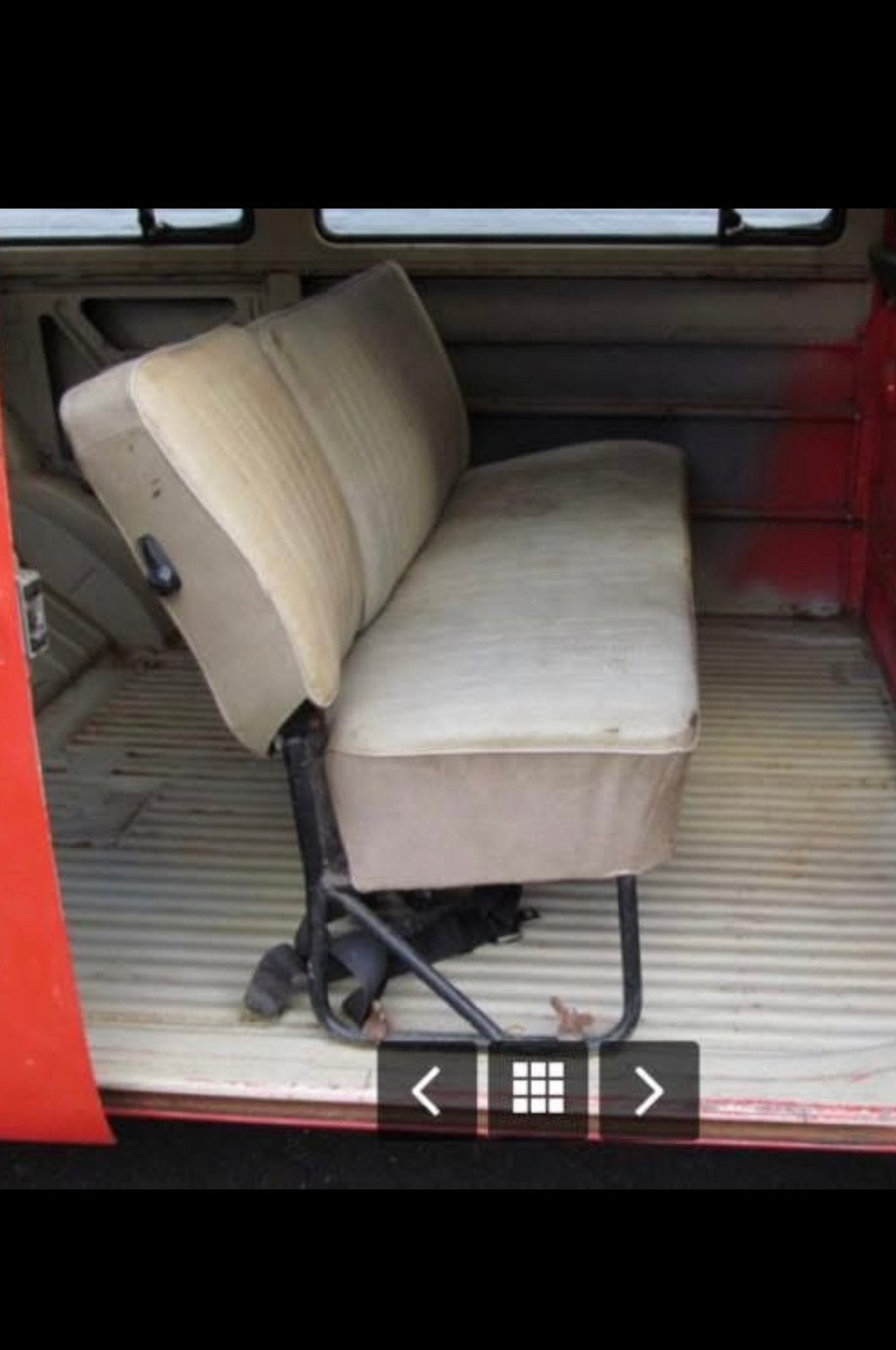 Vw t2b middenbank, Ophalen