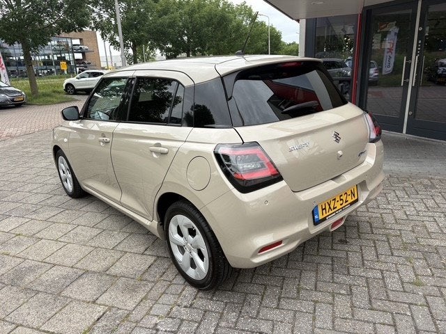 Suzuki Swift 1.2 Style Smart Hybrid | Navi | Camera | Cruise, Auto's, Stof, Gebruikt, 400 kg, Swift