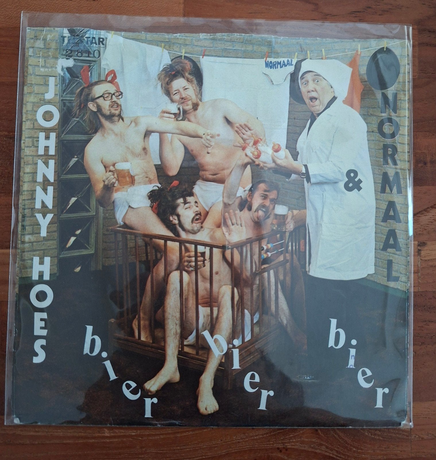 Normaal / Johnny Hoes  - Bier bier bier - Single is TOP, Cd's en Dvd's, Vinyl Singles, Ophalen of Verzenden, Gebruikt, 7 inch